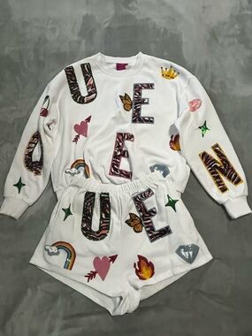 QUEEN OF SPARKLES White Patch Motif Sweatshirt & Shorts Set